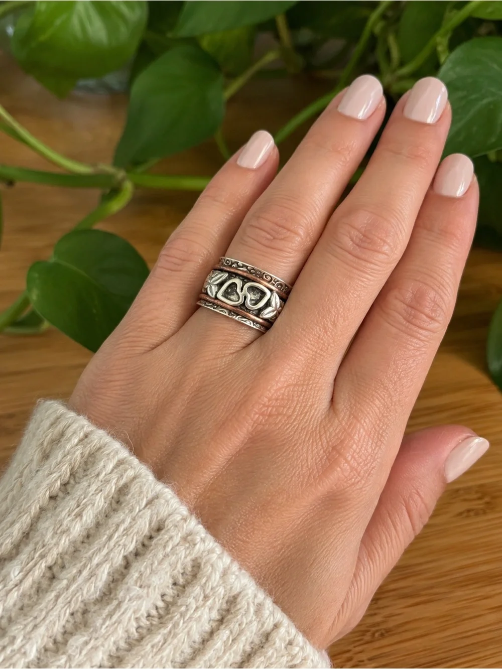 925 Sterling Silver Ring Heart Spinner Mixed Metal Wide Band